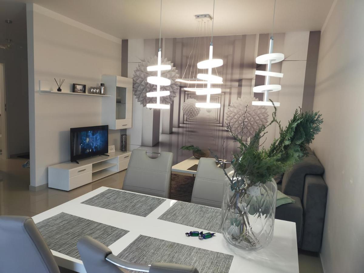Apartament -Sweet Home Lubiń Екстериор снимка